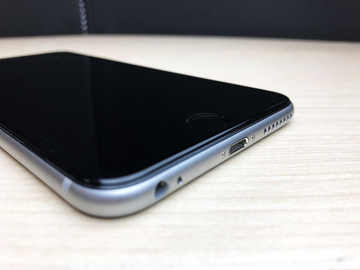 iPhoneにガラスフィルムを貼っている人がホームボタンリングを付けるべき３つの理由 | AppBank Store