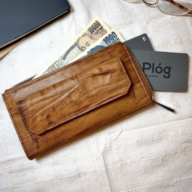 一周回って長財布に回帰。ミニ財布の不満を解消して余りある「Plogスマホウォレット」の魅力とは？