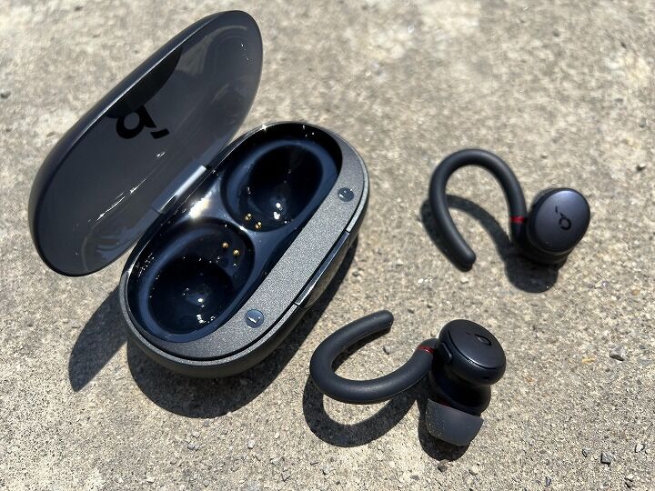 Anker Soundcore Sport X10レビュー！耳から外れないイヤホンなので 