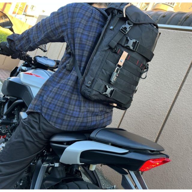 バイク一人旅、防犯問題を解決するツーリング用バックパック「ANGRY LANE The Rider Daypack」を使ってみた