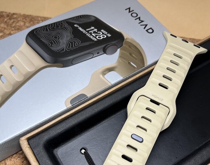 NOMAD スポーツバンド ルナグレー Apple Watch 正規品 - ラバーベルト